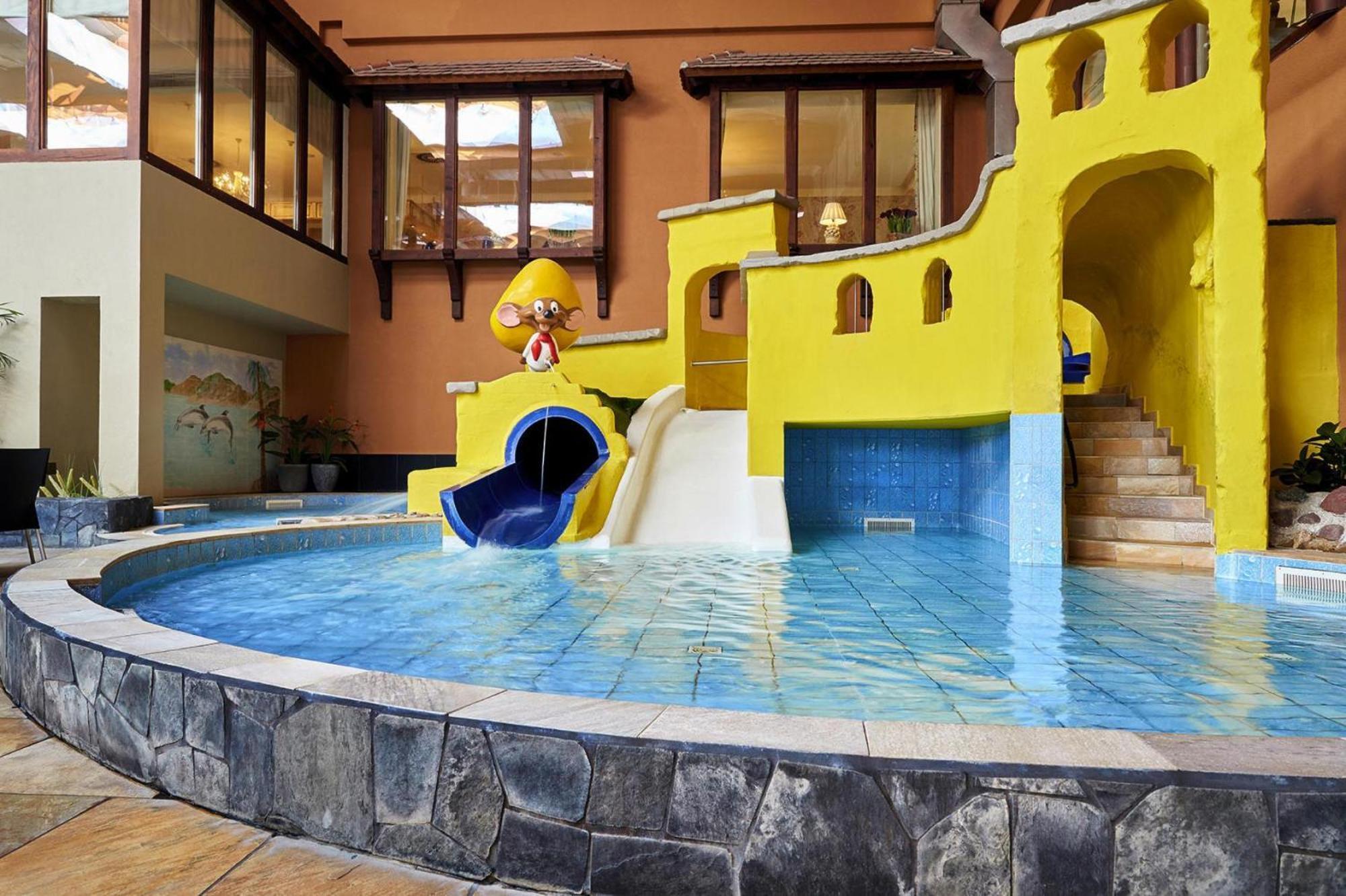 Holiday Resort Van Der Valk, Linstow Dobbin-Linstow Esterno foto