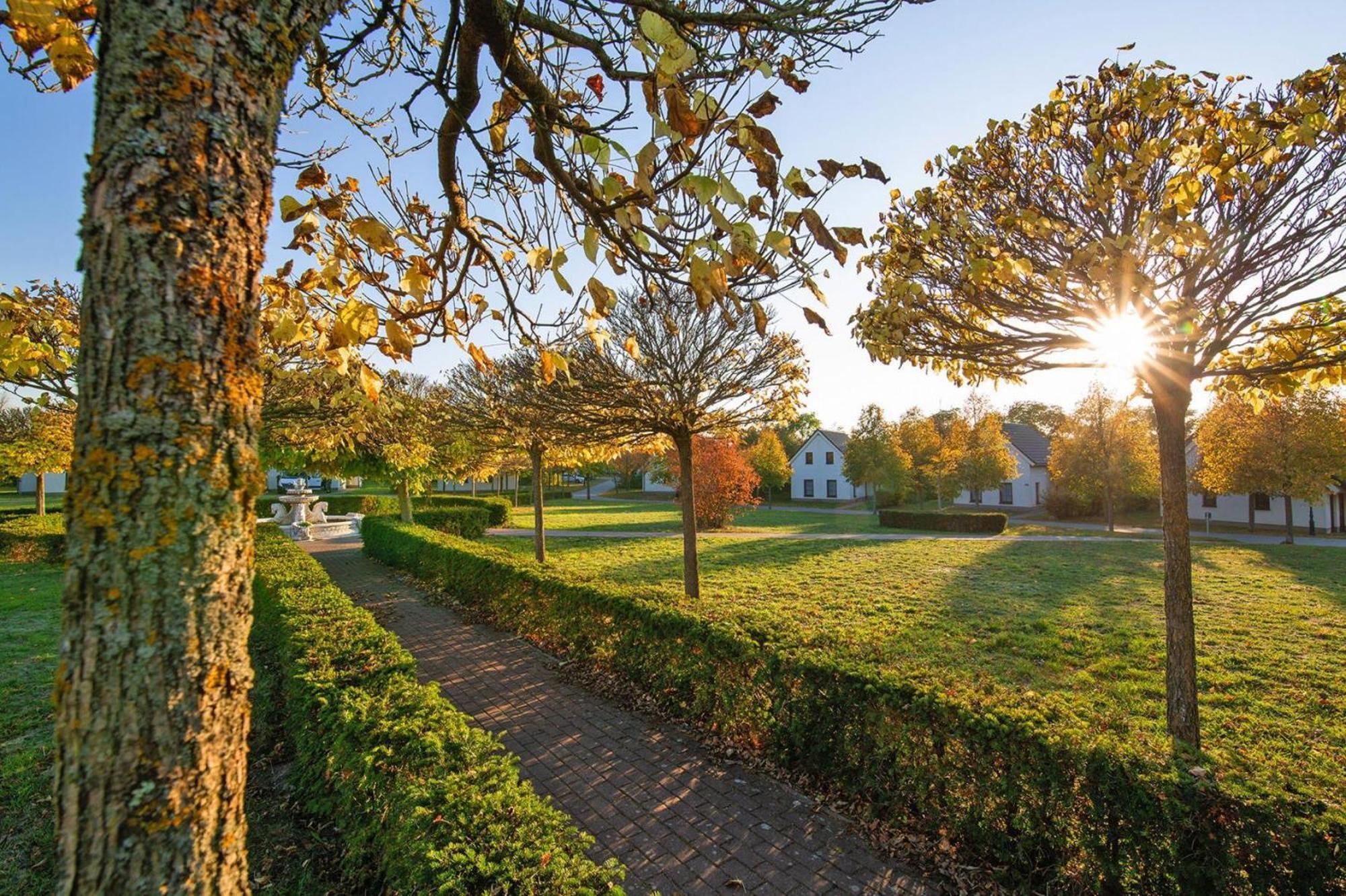 Holiday Resort Van Der Valk, Linstow Dobbin-Linstow Esterno foto